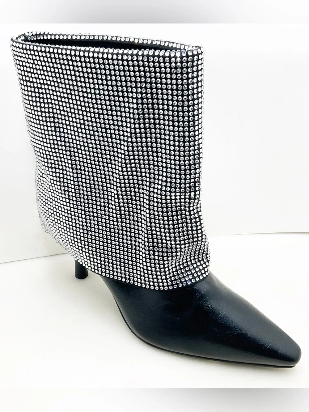🆕{Steve Madden} Blitzee Rhinestone Foldover Boots